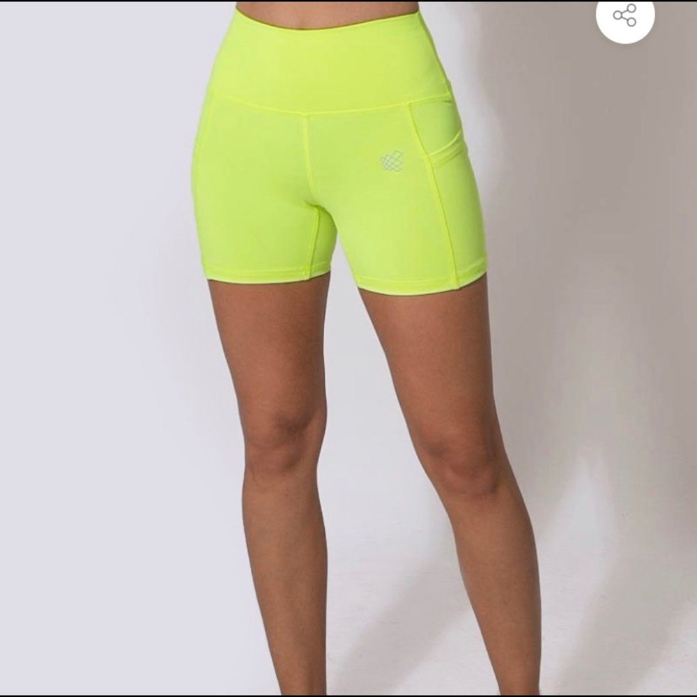 Jednorth Shorts New Tried On Once Size Small